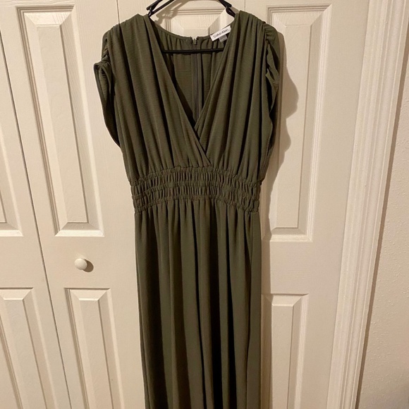 Calvin Klein Romper - Picture 1 of 3